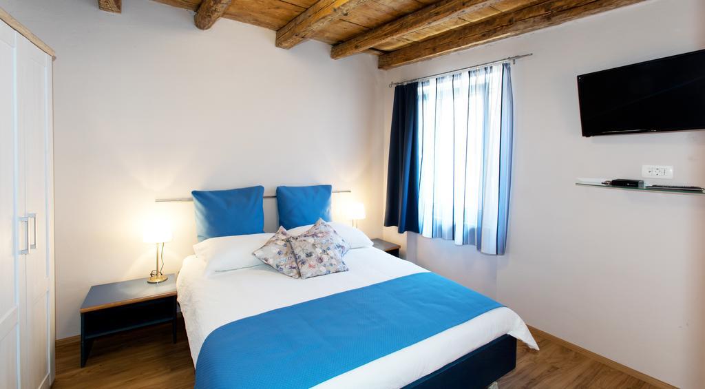 Guesthouse Centrum B&B Izola Eksteriør billede